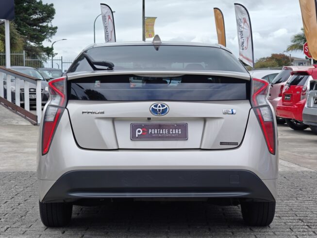 2016 Toyota Prius image 206244