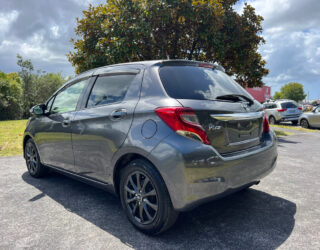 2015 Toyota Vitz image 210509