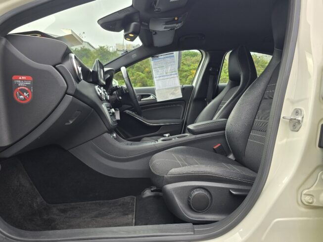 2013 Mercedes-benz A 180 image 210621