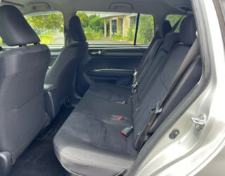 2016 Toyota Corolla Fielder Hybrid G Model, Push Start image 217476