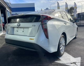2016 Toyota Prius S Model image 271941