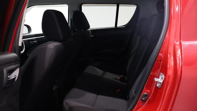2013 Suzuki Swift RS image 303469