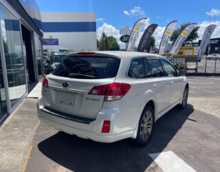 2012 Subaru Outback image 210067