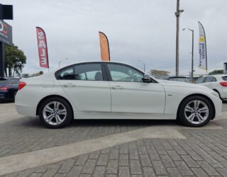 2013 Bmw 320i image 216988