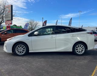 2016 Toyota Prius S Model image 271943