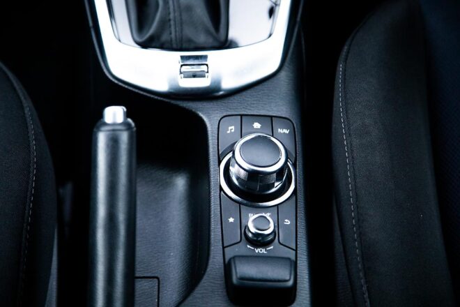 2014 Mazda Demio 13S SkyActiv image 219440