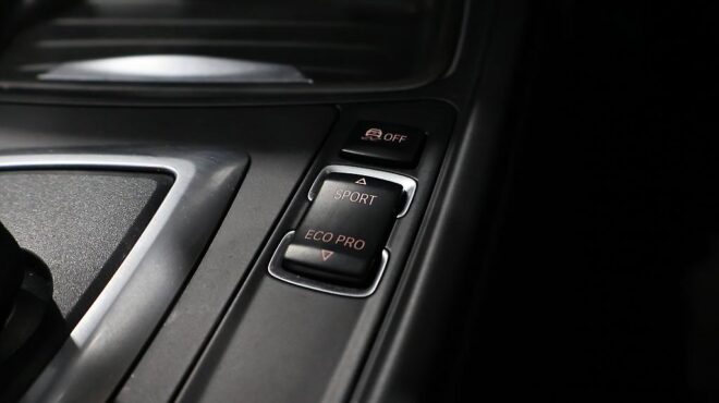 2012 Bmw 320i Sport image 306820