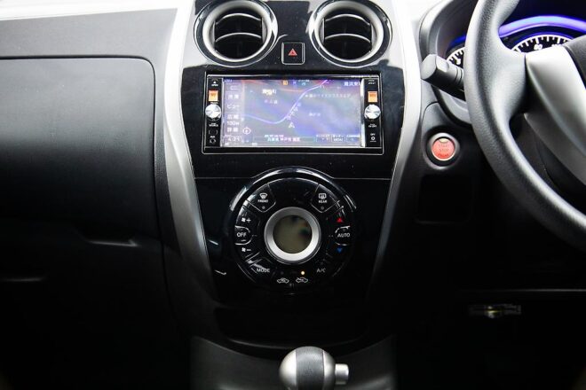 2015 Nissan Note image 218439