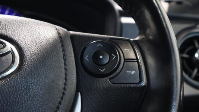 2016 Toyota Corolla Fielder Hybrid G Model, Push Start, Apple Car Play NZ Radio image 305819