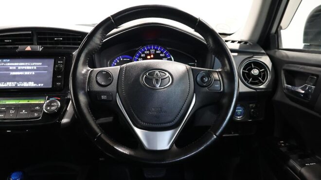 2016 Toyota Corolla Fielder Hybrid G Model, Push Start, Apple Car Play NZ Radio image 305817