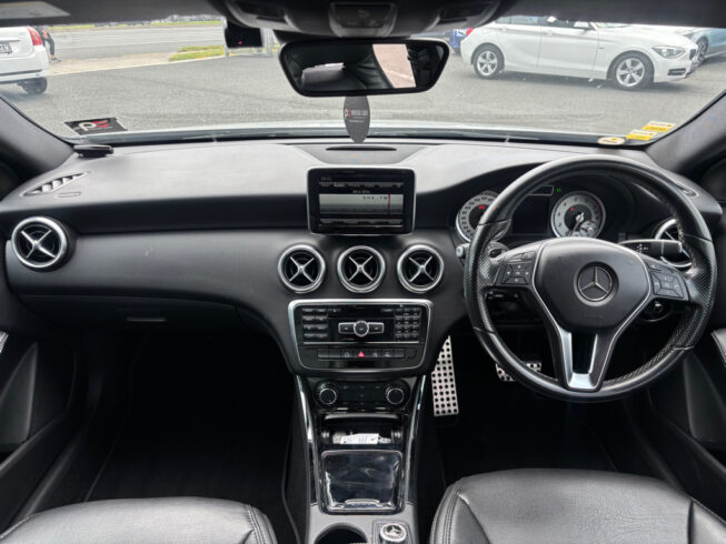 2015 Mercedes-benz A 180 image 221324