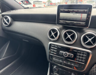 2015 Mercedes-benz A 180 image 221328