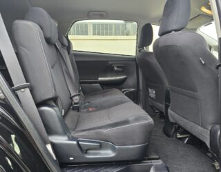 2017 Toyota Prius image 206296