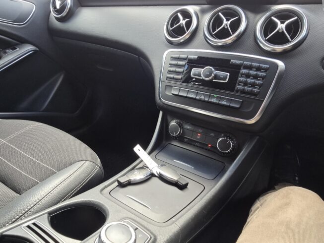 2015 Mercedes-benz A 180 image 218983