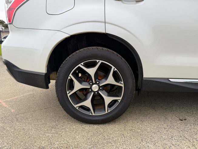 2013 Subaru Forester 2.0XT Eyesight AWD image 295330