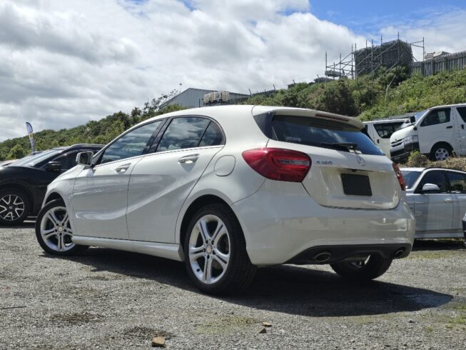 2015 Mercedes-benz A 180 image 218988