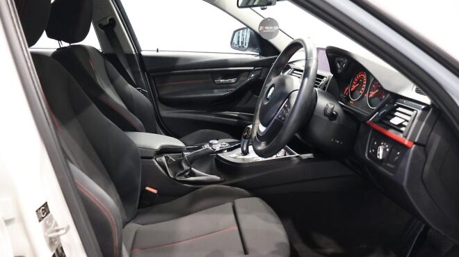 2012 Bmw 320i Sport image 306810