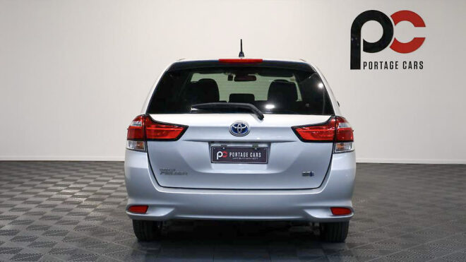 2016 Toyota Corolla Fielder Hybrid G Model, Push Start, Apple Car Play NZ Radio image 305811