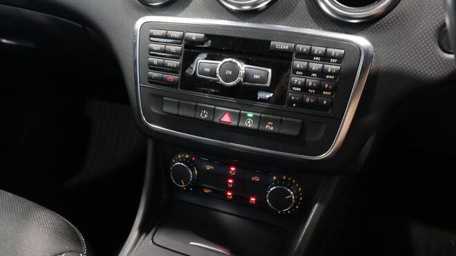 2015 Mercedes-benz A 180 Cruise Control Reversing Camera image 314777