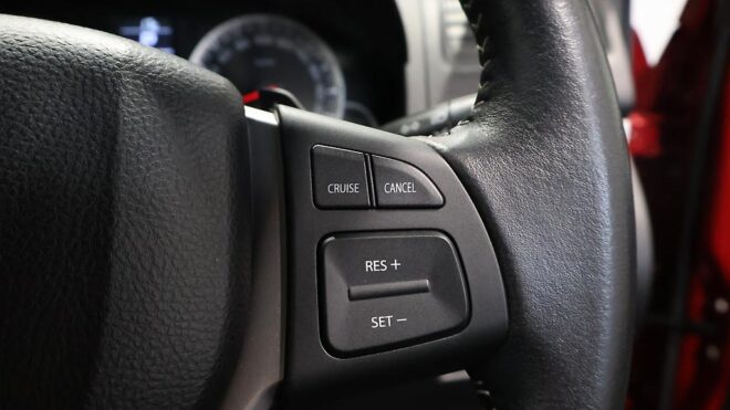 2013 Suzuki Swift RS image 303472