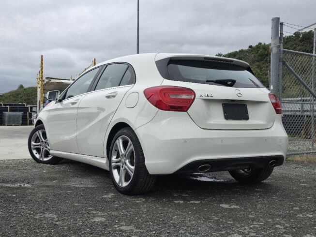 2015 Mercedes-benz A 180 image 218921