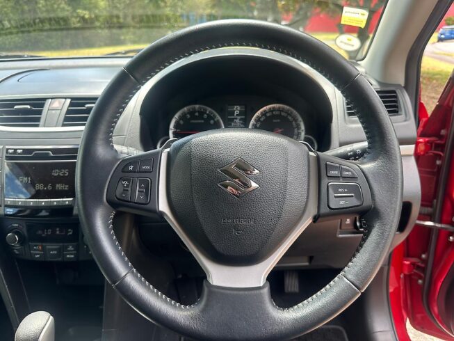 2013 Suzuki Swift RS image 219928