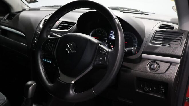 2013 Suzuki Swift RS image 303471