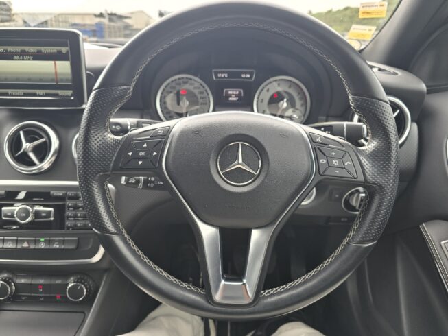 2015 Mercedes-benz A 180 image 218914