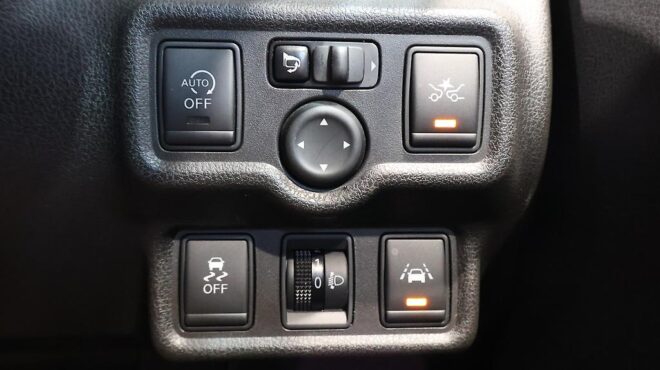 2014 Nissan Note X Emergency Brake Package image 315028