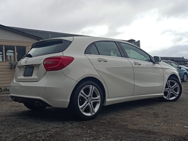 2015 Mercedes-benz A 180 image 250144
