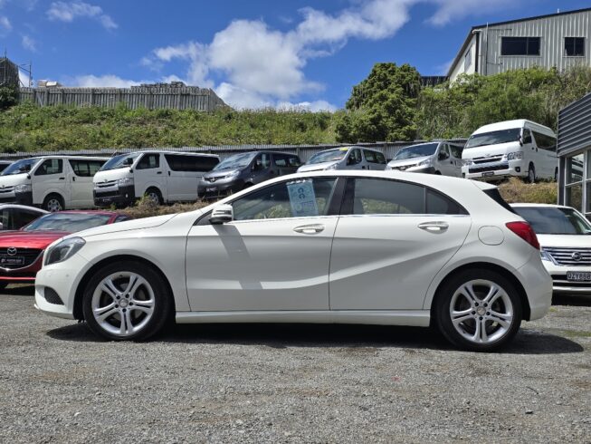 2015 Mercedes-benz A 180 image 218975