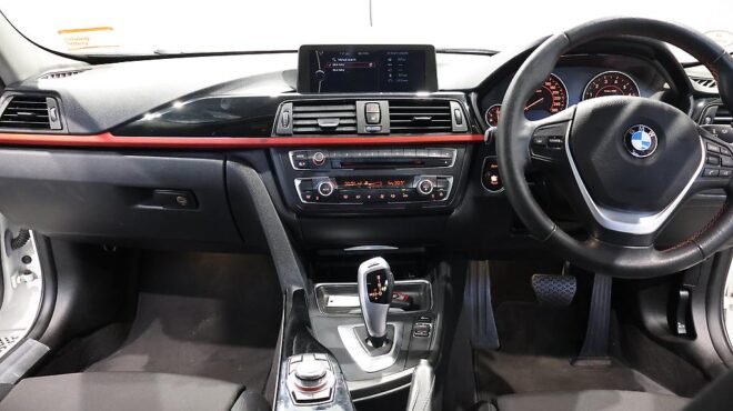 2012 Bmw 320i Sport image 306813