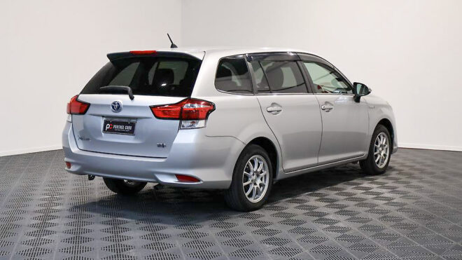 2016 Toyota Corolla Fielder Hybrid G Model, Push Start, Apple Car Play NZ Radio image 305809