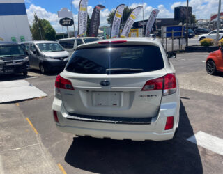 2012 Subaru Outback image 210068