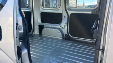 2021 Nissan Nv200 Low KMS Like New image 290191
