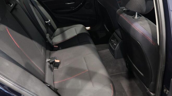 2013 Bmw 320i Touring Sport Line Wagon image 315696