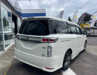 2012 Nissan Elgrand image 213426