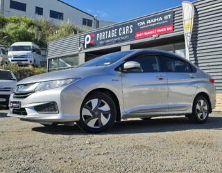 2015 Honda Grace image 212706