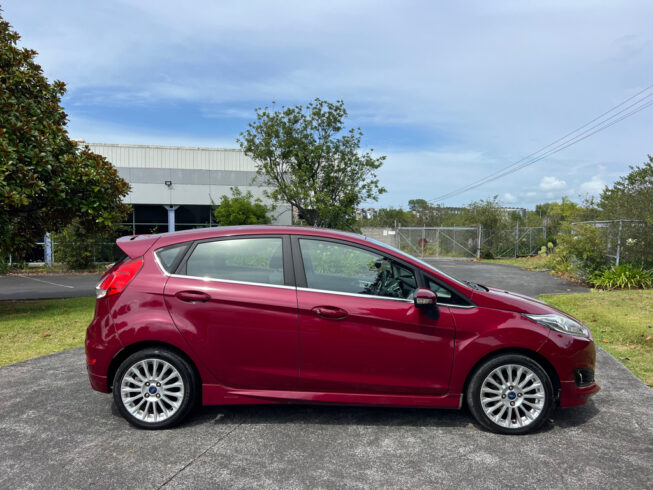 2014 Ford Fiesta image 221677