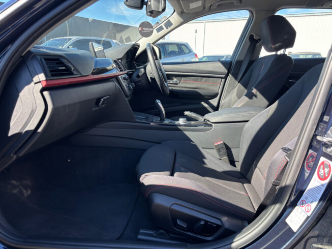 2013 Bmw 320i Touring Sport Line Wagon image 299111