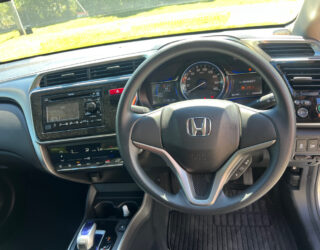 2015 Honda Grace image 212195