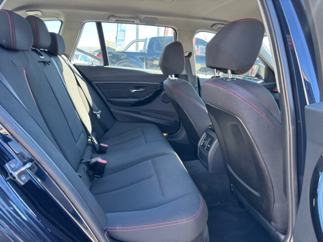 2013 Bmw 320i Touring Sport Line Wagon image 299113