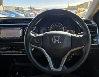 2015 Honda Grace image 212714