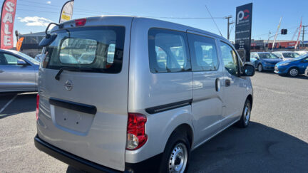 2021 Nissan Nv200 Low KMS Like New image 290186