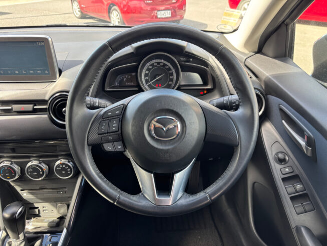 2014 Mazda Demio image 218898