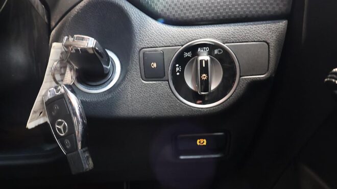 2013 Mercedes-benz A 180 Low KMS image 313590