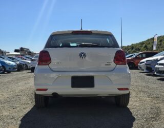 2015 Volkswagen Polo image 221209