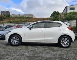 2015 Mazda Demio image 213528