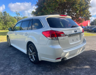 2013 Subaru Legacy image 213760