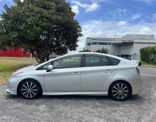 2012 Toyota Prius image 220080